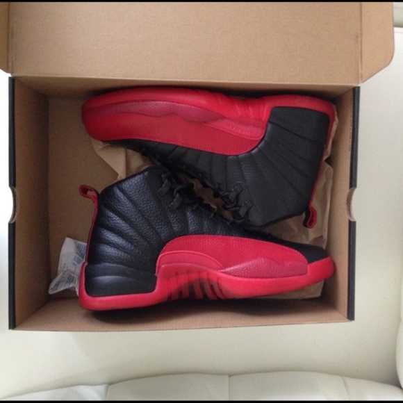 Air Jordan 12 Retro Black/red Basketball Shoes Men - Picture 2 of 3